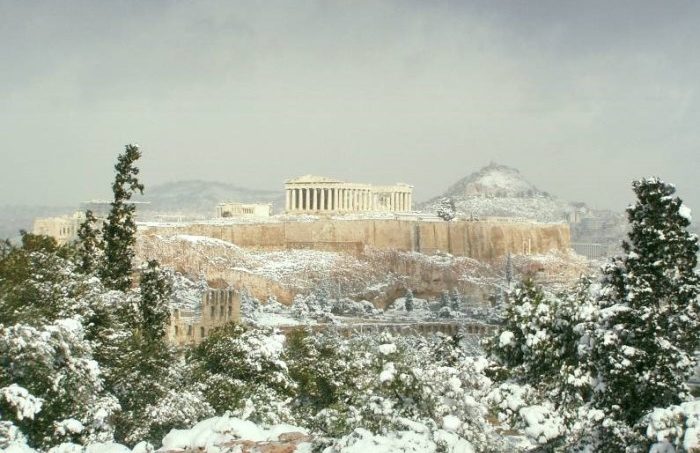 Отдых и погода в Греции в феврале
